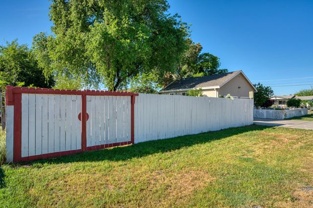 6049 Tyler Ave, Marysville, CA 95901