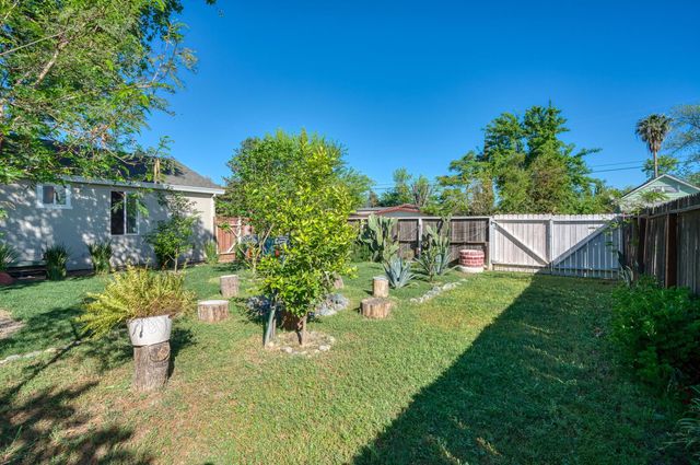 6049 Tyler Ave, Marysville, CA 95901