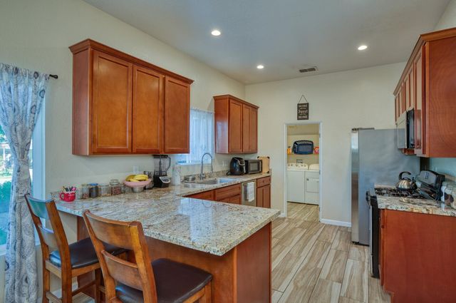 6049 Tyler Ave, Marysville, CA 95901