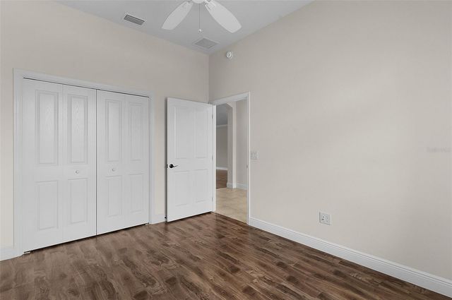 2028 GLENARDEN PATH, The Villages, FL 32163