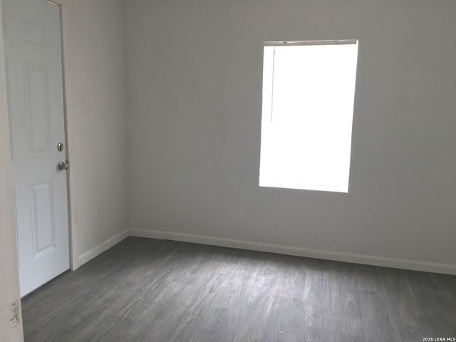 123 W Mitchell, San Antonio, TX 78204