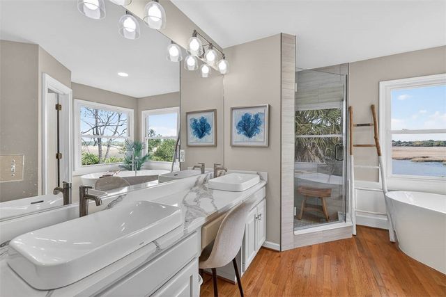 1034 NE Heron Place, Townsend, GA 31331