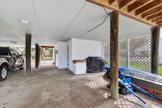 1034 NE Heron Place, Townsend, GA 31331