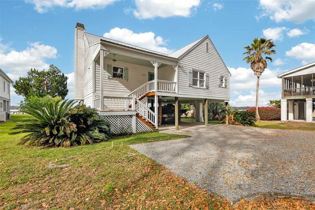 1034 NE Heron Place, Townsend, GA 31331