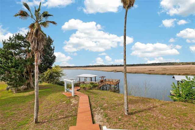 1034 NE Heron Place, Townsend, GA 31331