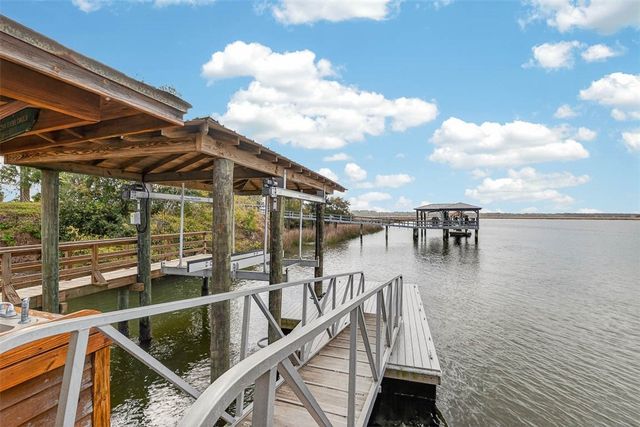 1034 NE Heron Place, Townsend, GA 31331