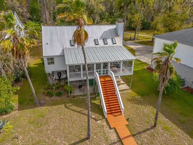 1034 NE Heron Place, Townsend, GA 31331