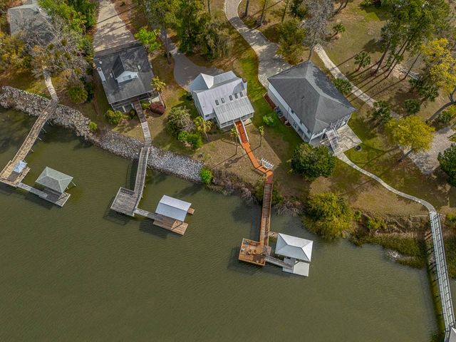 1034 NE Heron Place, Townsend, GA 31331