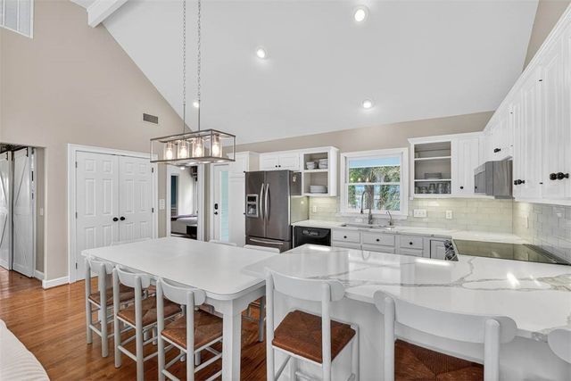 1034 NE Heron Place, Townsend, GA 31331