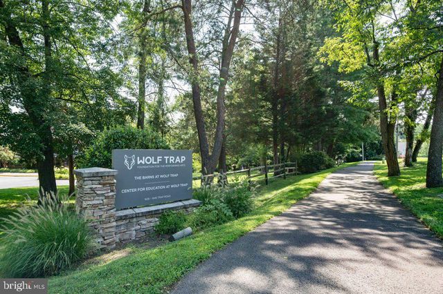 715 PARK ST SE, Vienna, VA 22180