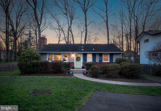 715 PARK ST SE, Vienna, VA 22180