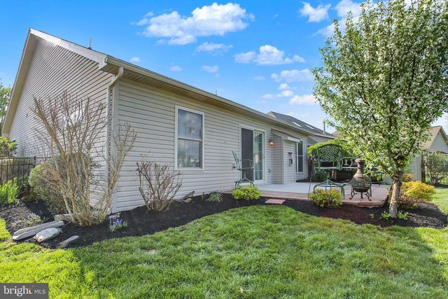 2031 LIBERTY DR., Mechanicsburg, PA 17055