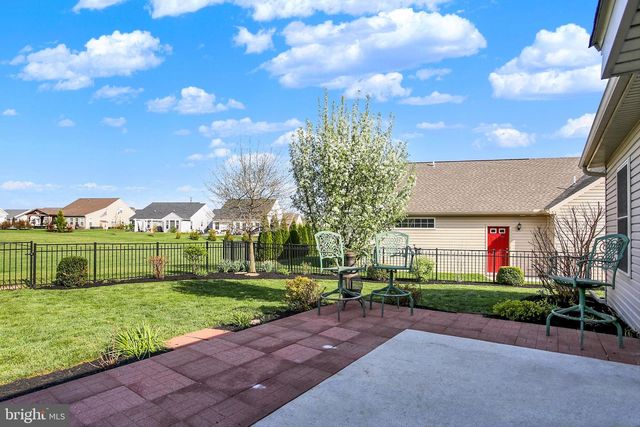 2031 LIBERTY DR., Mechanicsburg, PA 17055