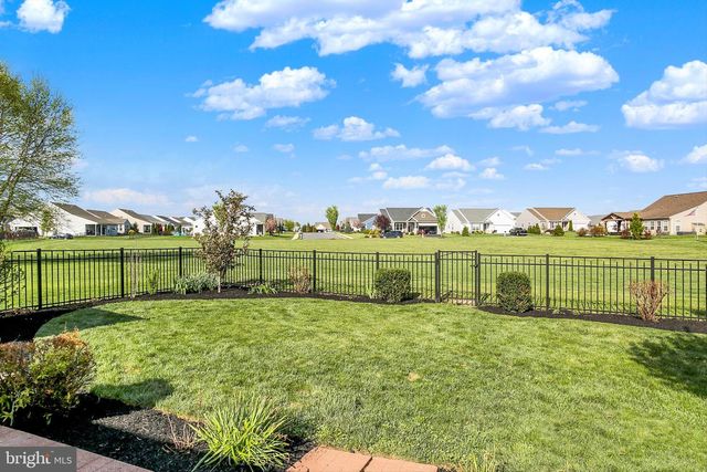 2031 LIBERTY DR., Mechanicsburg, PA 17055