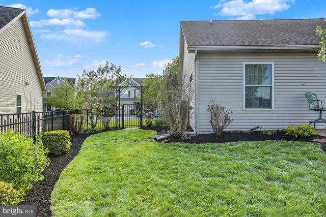 2031 LIBERTY DR., Mechanicsburg, PA 17055