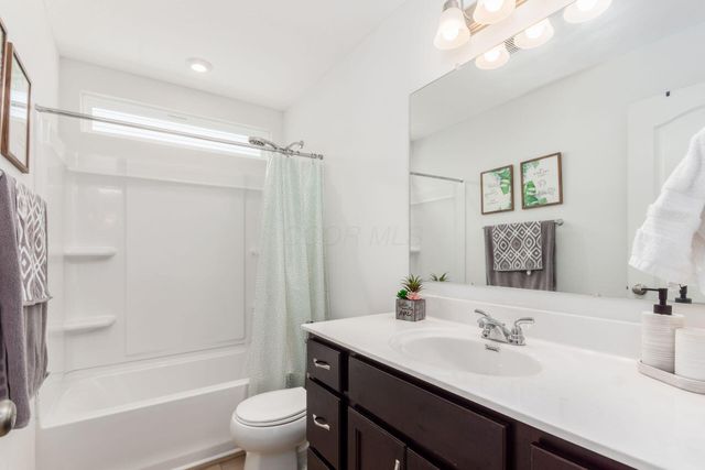 6083 Lavender, Grove City, OH 43123