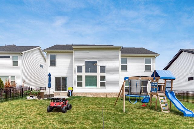 6083 Lavender, Grove City, OH 43123