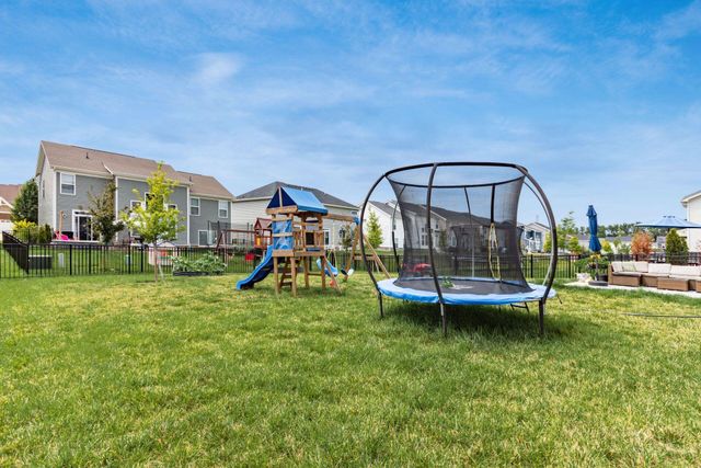 6083 Lavender, Grove City, OH 43123