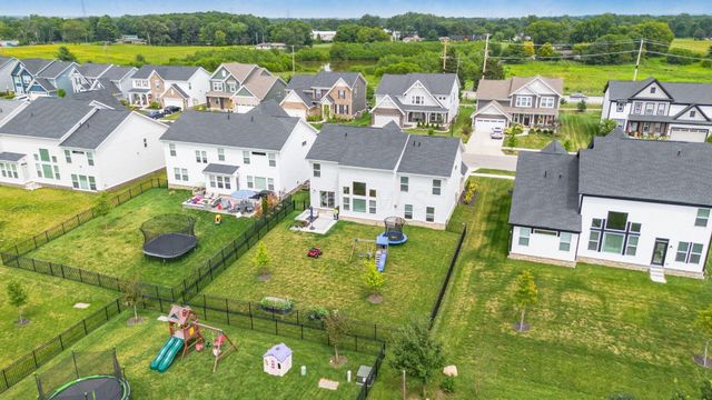 6083 Lavender, Grove City, OH 43123