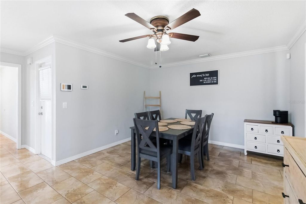 Image 22 of property listing at 1220 BONNIE LOU DRIVE, Orlando, FL 32809