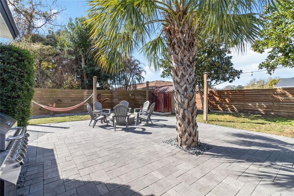 Image 42 of property listing at 1220 BONNIE LOU DRIVE, Orlando, FL 32809