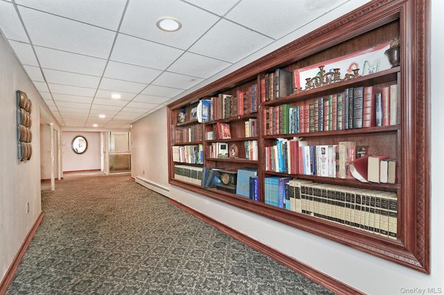 3 Pewter Place, Dix Hills, NY 11746