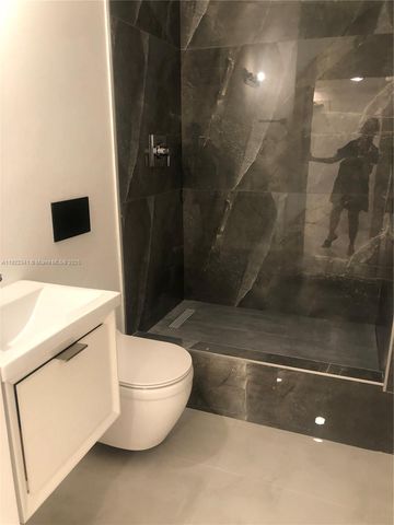 10185 Collins Ave 1022, Bal Harbour, FL 33154