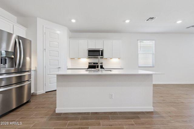 17732 W PALO VERDE Avenue, Waddell, AZ 85355