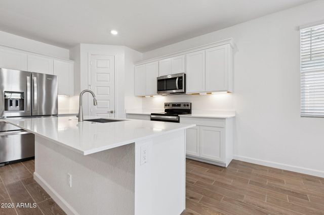 17732 W PALO VERDE Avenue, Waddell, AZ 85355