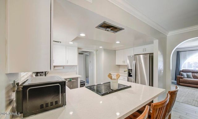 2041 E DES MOINES Street, Mesa, AZ 85213