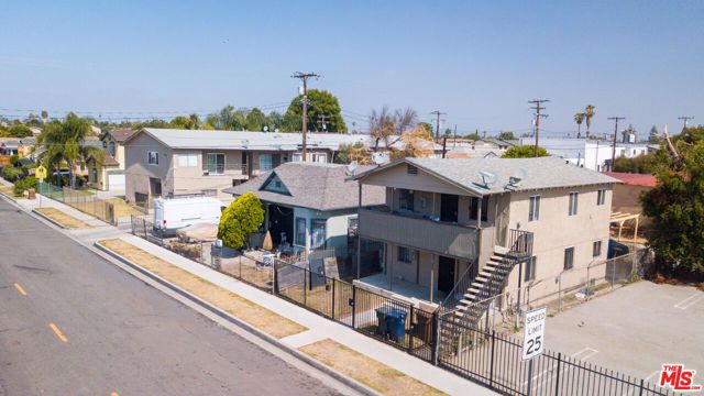 1005 W 95th Street, Los Angeles, CA 90044