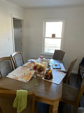 204 Willard Avenue, Rockford, IL 61101