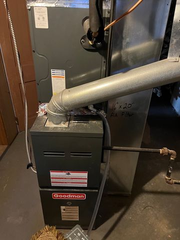 204 Willard Avenue, Rockford, IL 61101