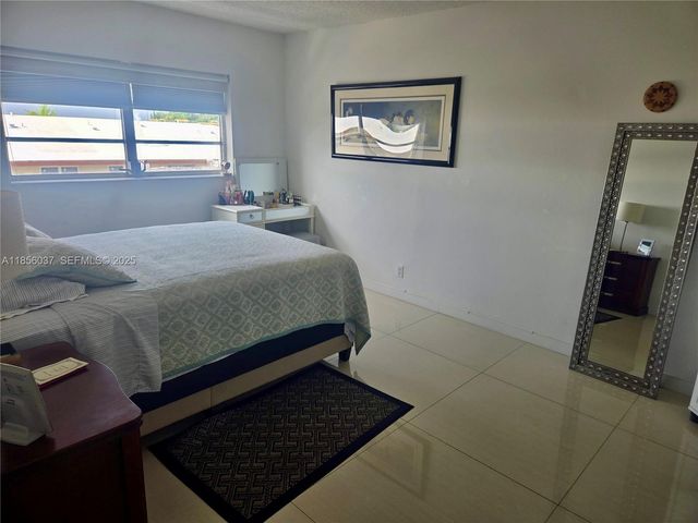 5300 Washington Street U403, Hollywood, FL 33021