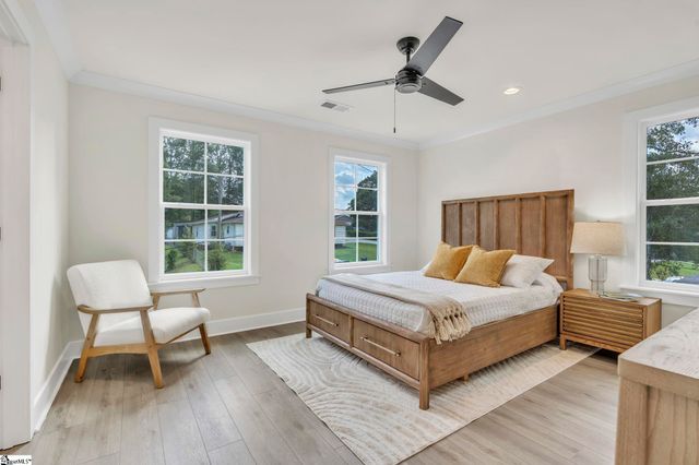 212 Roosevelt Avenue, Travelers Rest, SC 29690