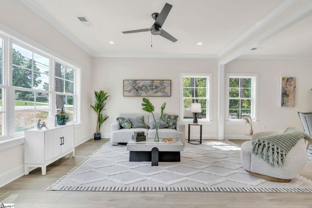 212 Roosevelt Avenue, Travelers Rest, SC 29690