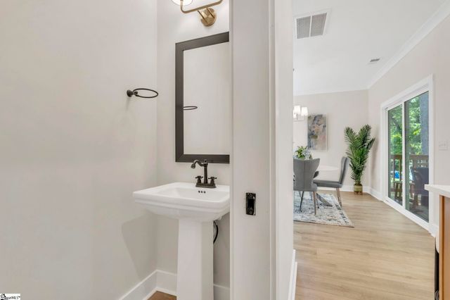 212 Roosevelt Avenue, Travelers Rest, SC 29690