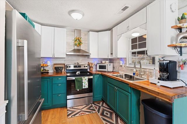 541 Deck Drive, Rocky Face, GA 30740