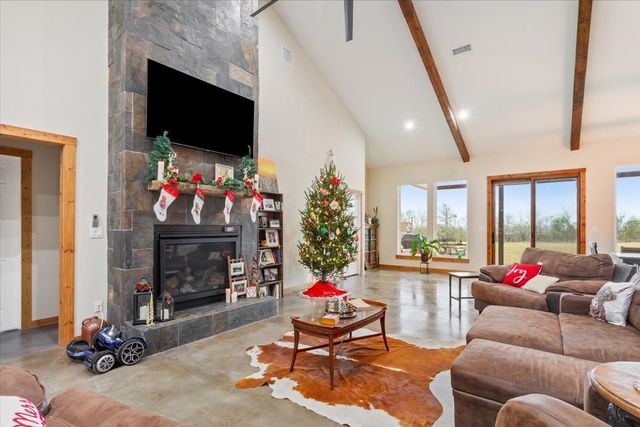 490 Old Mart Lake Road, Mart, TX 76664