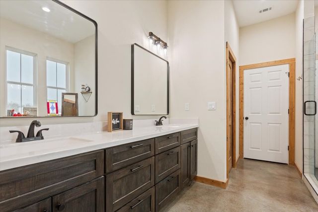 490 Old Mart Lake Road, Mart, TX 76664