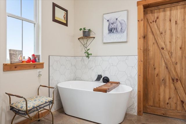 490 Old Mart Lake Road, Mart, TX 76664