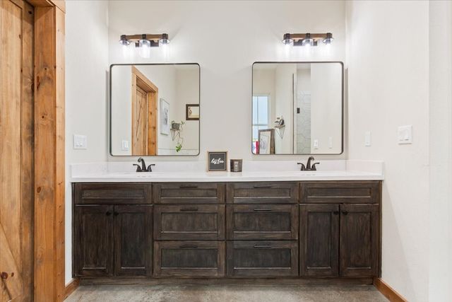 490 Old Mart Lake Road, Mart, TX 76664