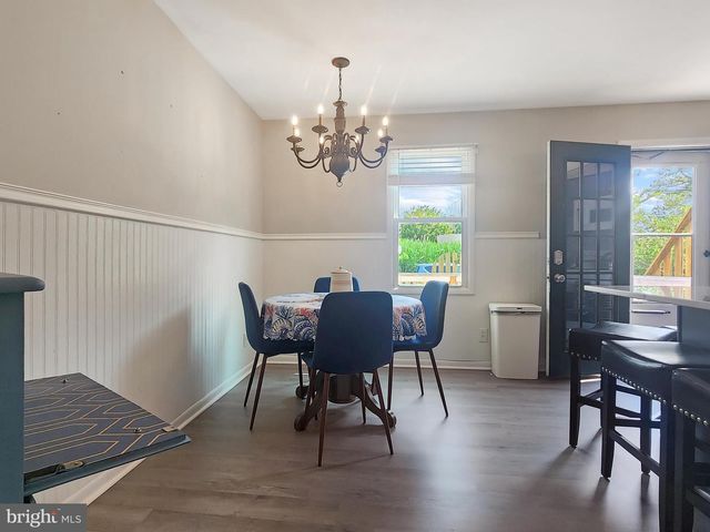 7207 BUNTING RD, Chincoteague Island, VA 23336