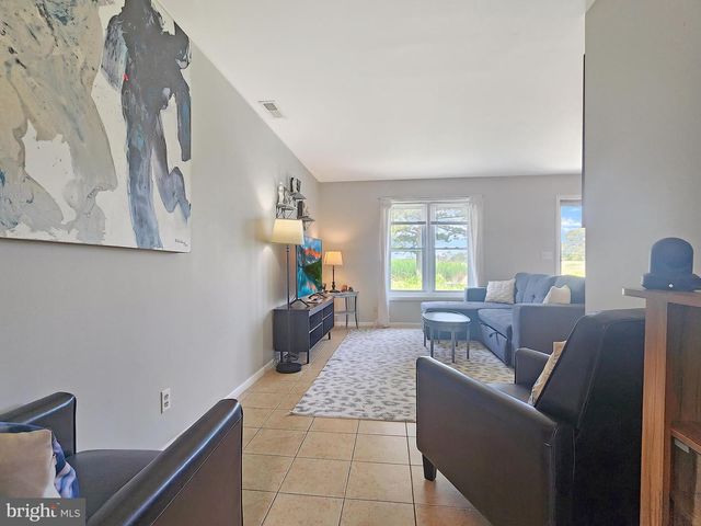 7207 BUNTING RD, Chincoteague Island, VA 23336