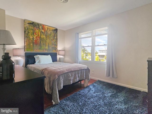 7207 BUNTING RD, Chincoteague Island, VA 23336