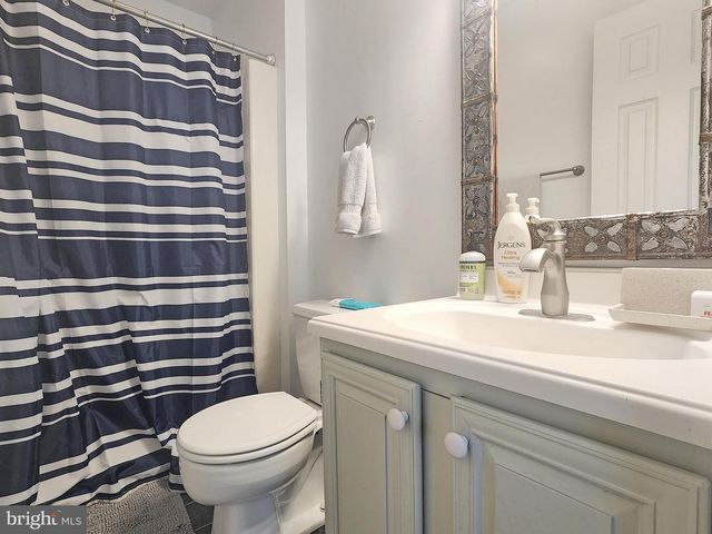 7207 BUNTING RD, Chincoteague Island, VA 23336