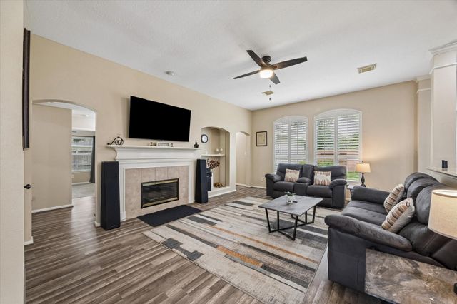 3306 Stonehurst Court, Pearland, TX 77584