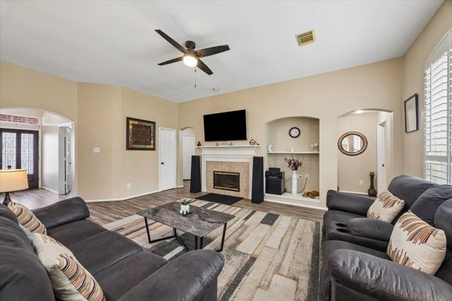 3306 Stonehurst Court, Pearland, TX 77584