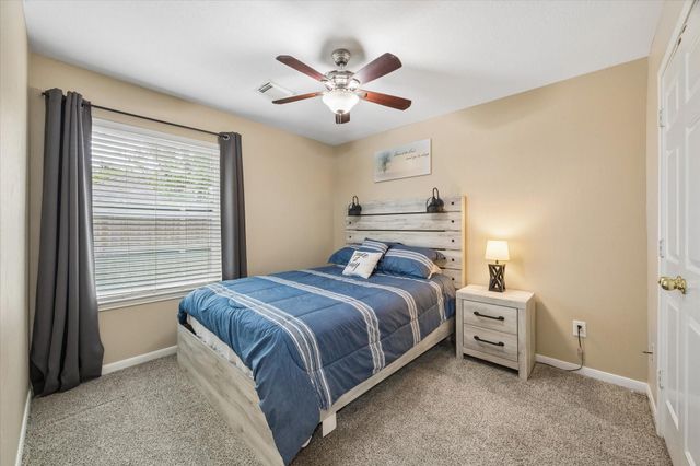 3306 Stonehurst Court, Pearland, TX 77584