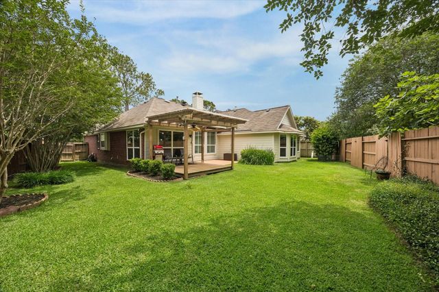 3306 Stonehurst Court, Pearland, TX 77584